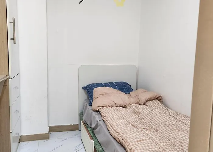 Dream 招待所 *